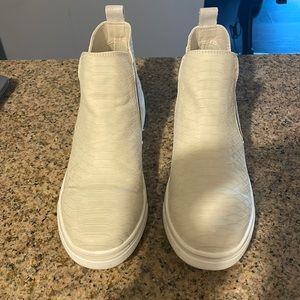 MIA high top shoes